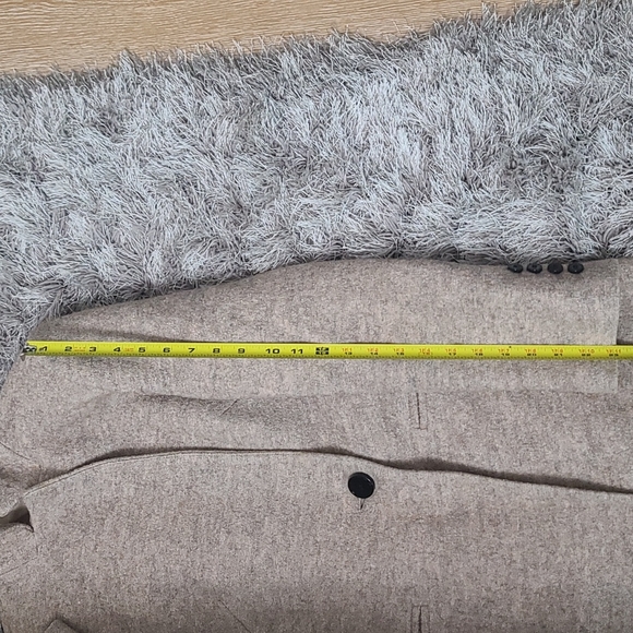 Wool coat - Picture 4 of 6